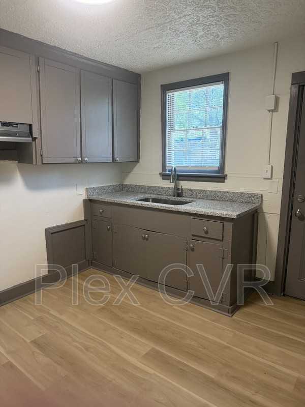 13 Patton Dr - Photo 6 of 8