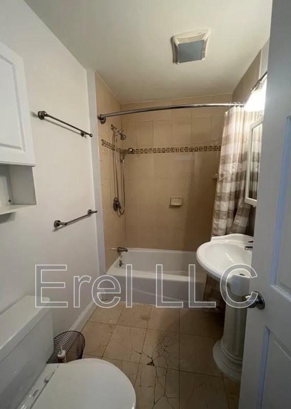 54 Webster Ave #1A - Photo 5 of 7