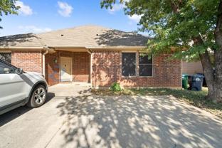 1204 Mulkey Ln - Photo 1 of 1