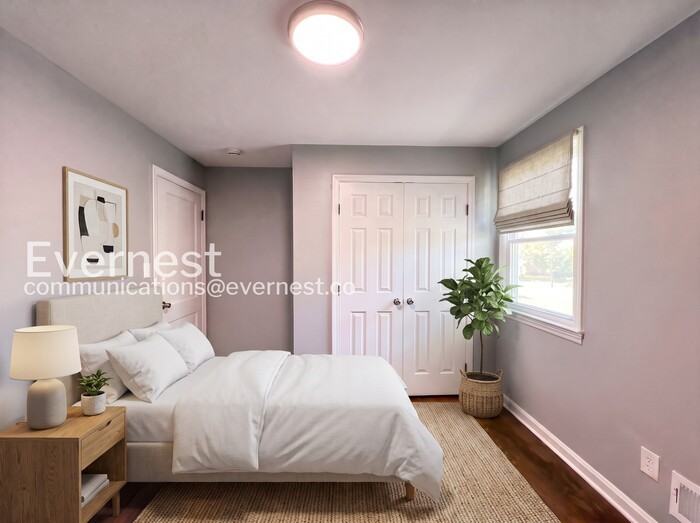 8713 Rhode Island Ave - Photo 6 of 37