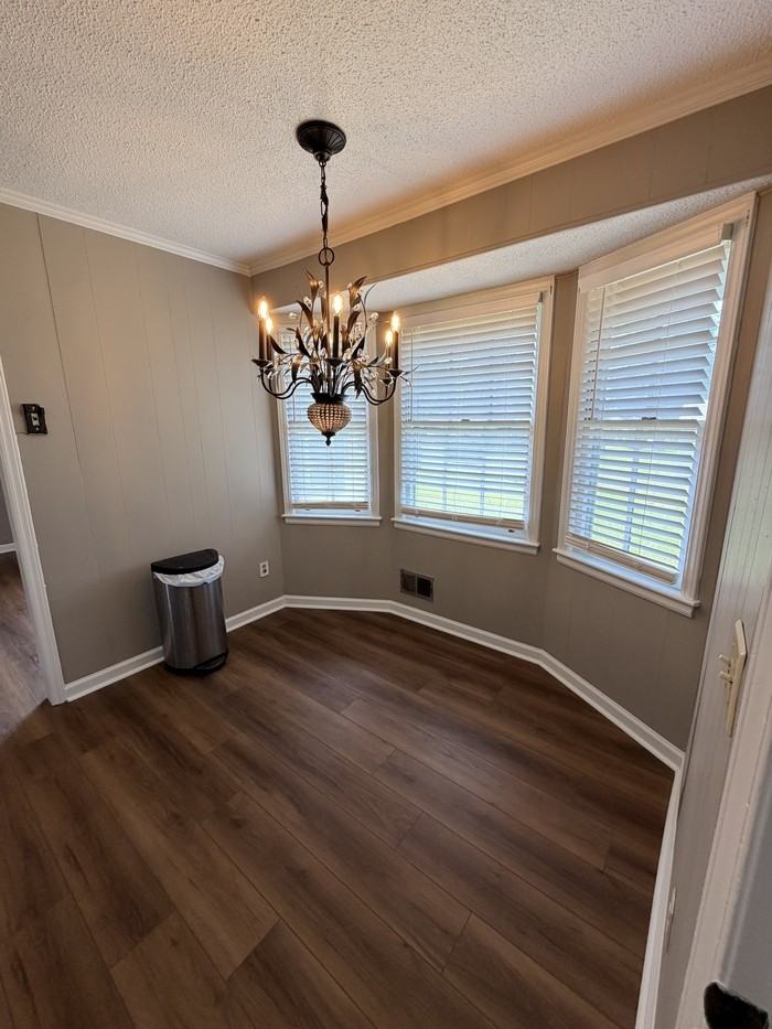 159 Redwood Ct - Photo 6 of 16