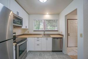 featured image of 321 Ne 105th St