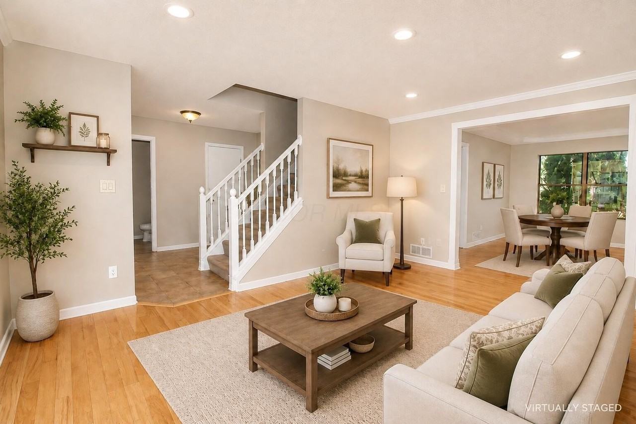 2515 Pressmen Dr - Photo 4 of 50