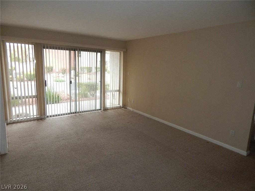 769 Oakmont Ave #403 - Photo 3 of 21