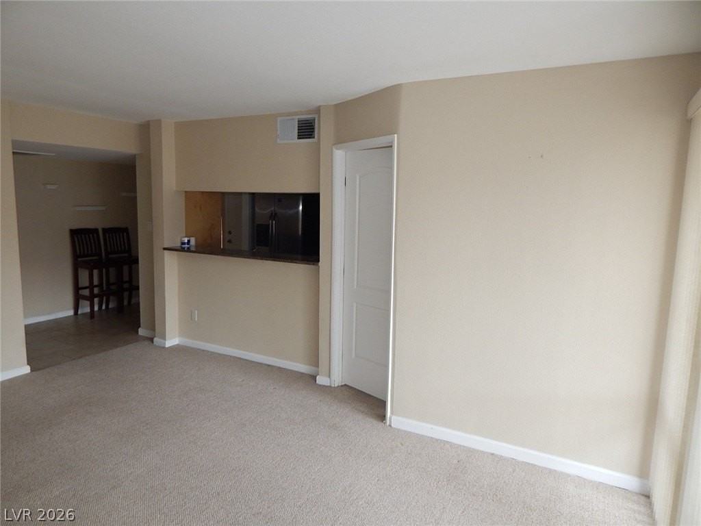 769 Oakmont Ave #403 - Photo 5 of 21