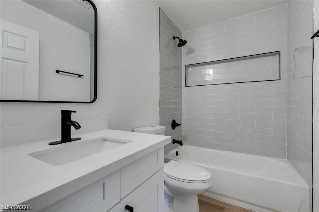 598 Jackson Dr - Photo 6 of 41