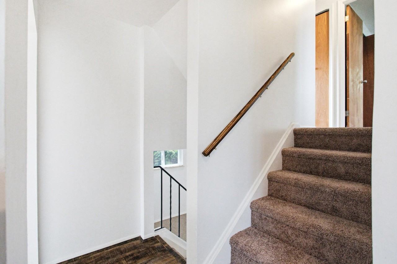 3840 Williams St - Photo 6 of 19