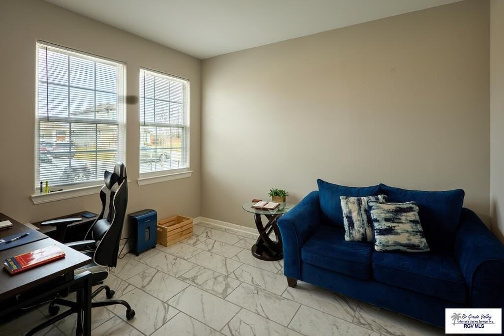 2414 Cove Real Dr - Photo 4 of 22
