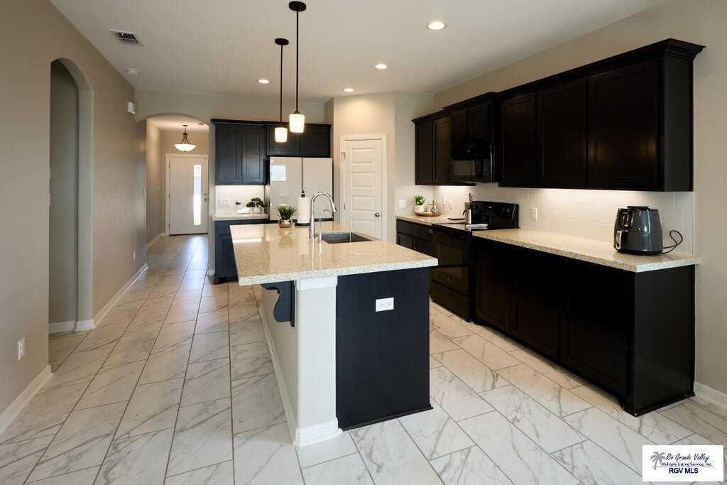 2414 Cove Real Dr - Photo 6 of 22