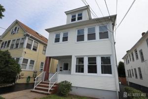 featured image of 324 Harper Pl #2