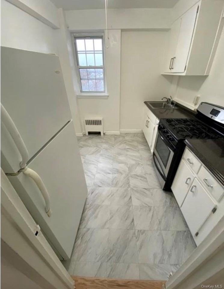 220 Pelham Rd #2N - Photo 5 of 27