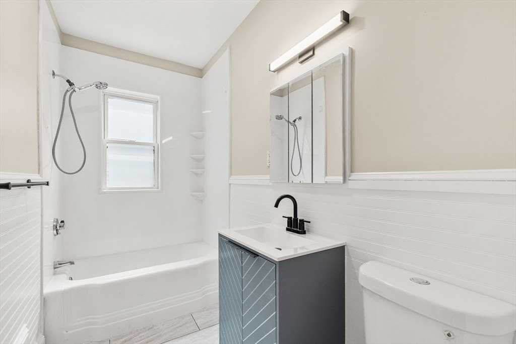 79 Nelson St #1 - Photo 7 of 27