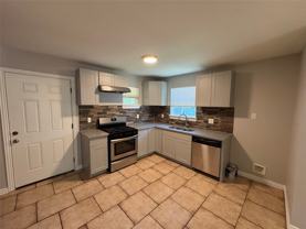 549 Neomi Ave - Photo 1 of 1