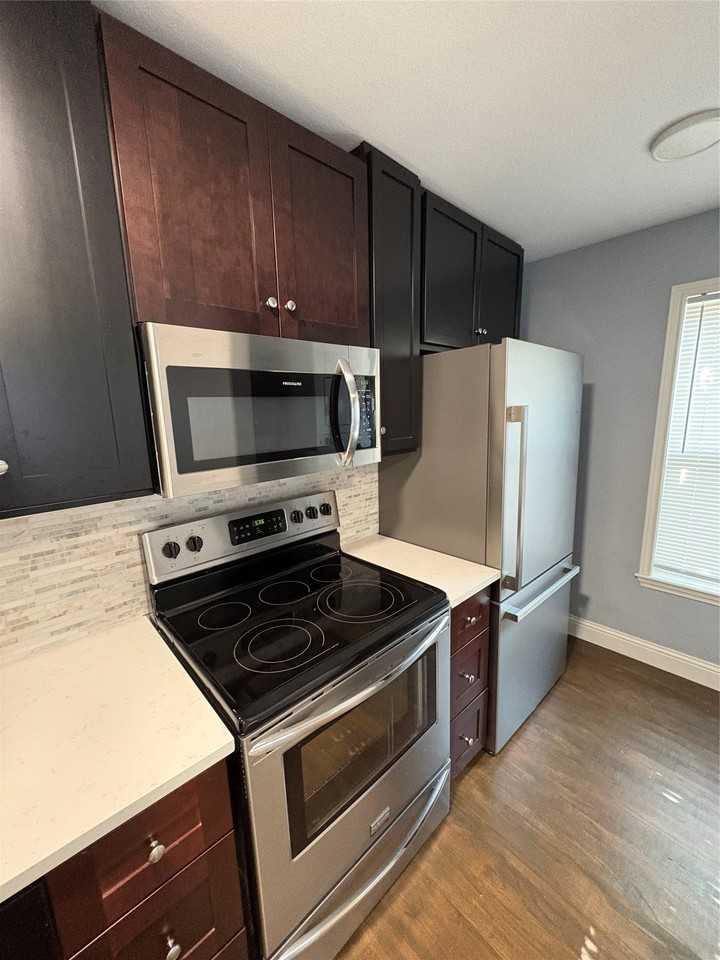 408 S 2nd Ave - Photo 6 of 22