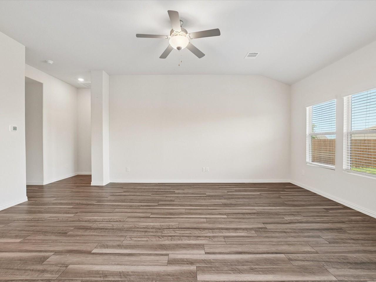 10529 Tuxinaw Trl - Photo 7 of 29