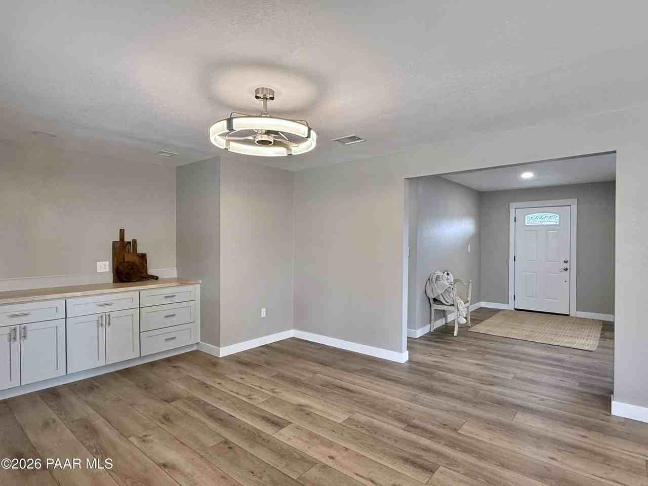 7216 E Grandview Dr - Photo 6 of 50