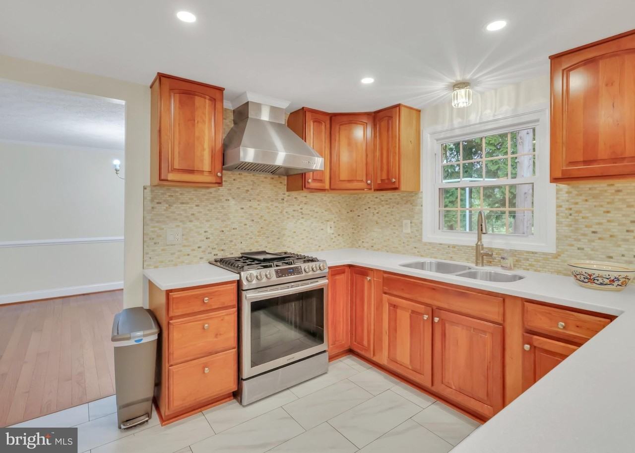 18 Windmill Ct - Photo 6 of 37
