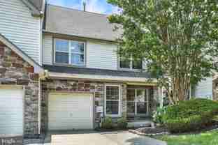 104 Suffield Ct - Photo 1 of 1