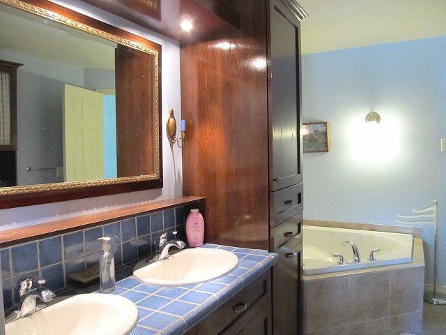 271 Rue Saint-Paul - Photo 5 of 10