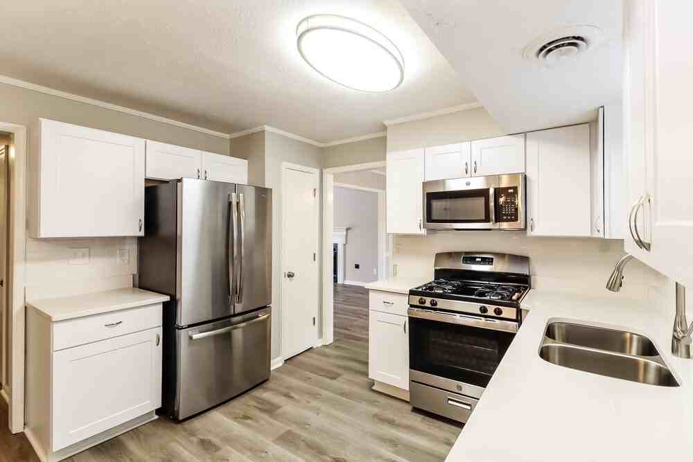 1230 Howard Way - Photo 7 of 17