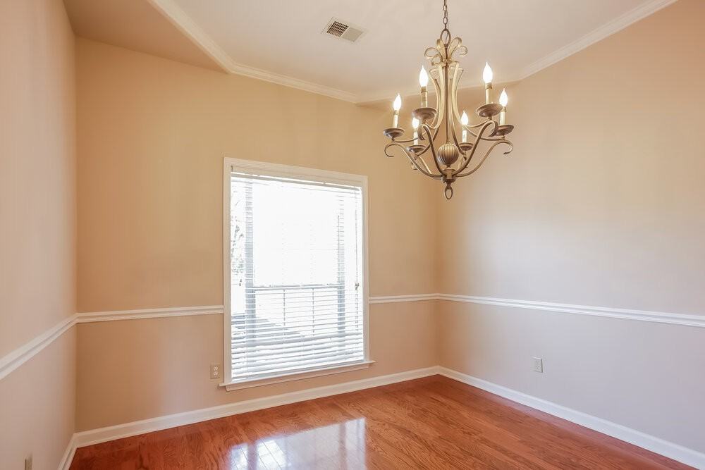 5185 Guffin Rd - Photo 5 of 16