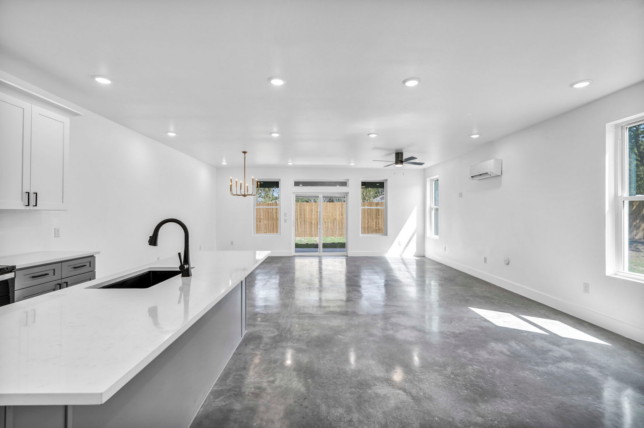 1008 E Marble St #B - Photo 6 of 24