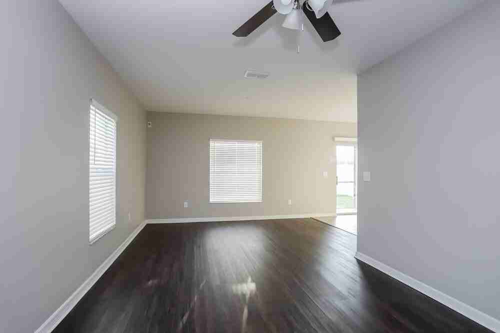 1049 Seminole Sky Dr - Photo 4 of 17
