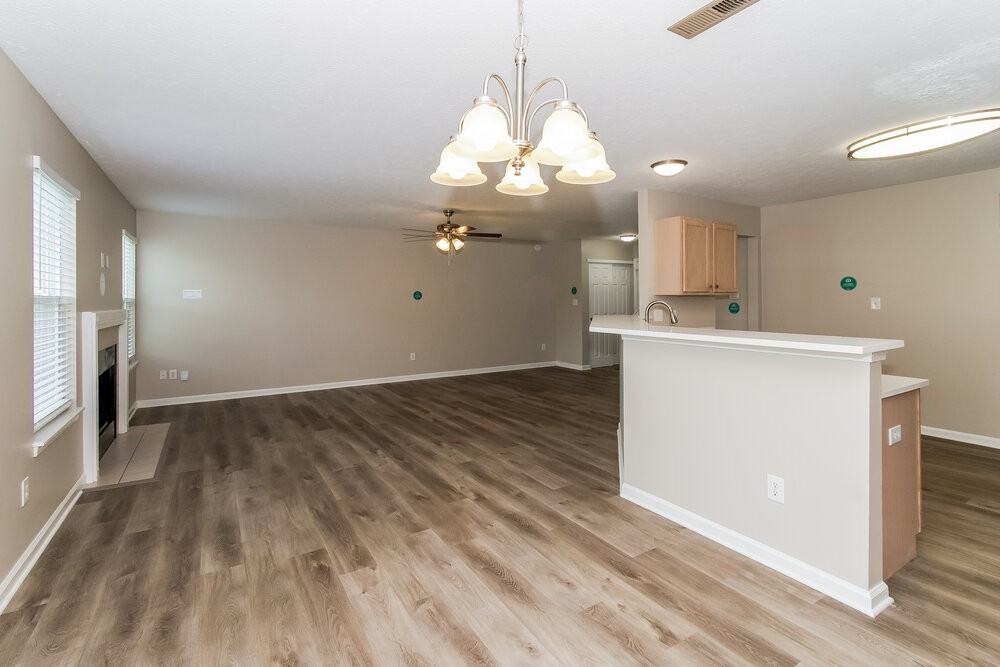 7153 Wellwood Dr - Photo 7 of 17