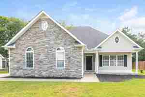 featured image of 832 Hammersmith Dr