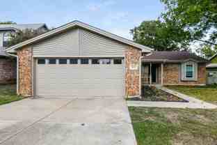 1032 W Hills Ter - Photo 1 of 1