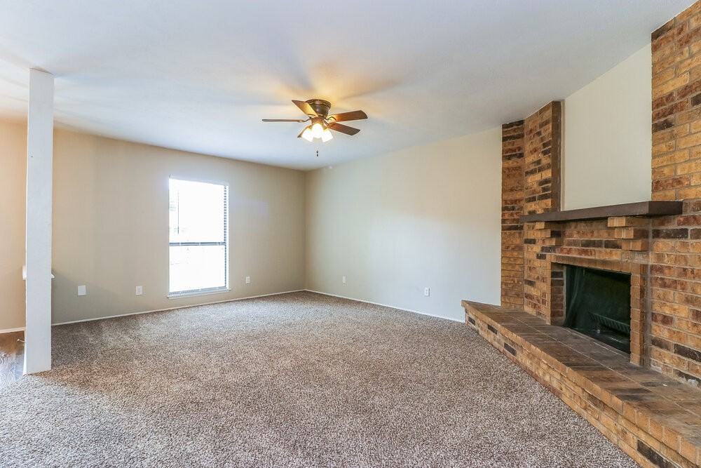 3805 Bee Tree Ln - Photo 2 of 15