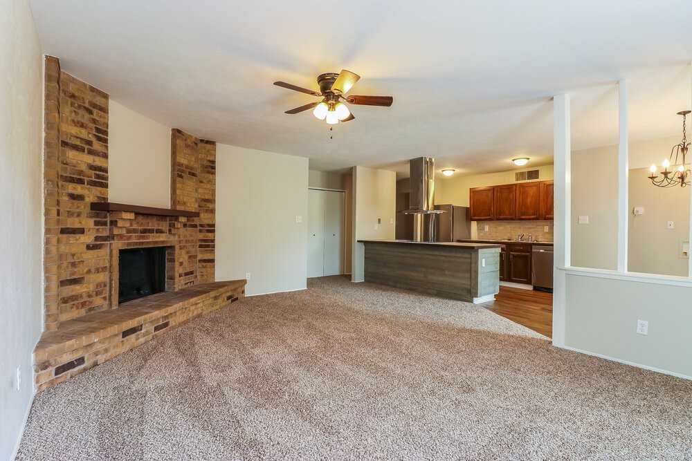 3805 Bee Tree Ln - Photo 4 of 15