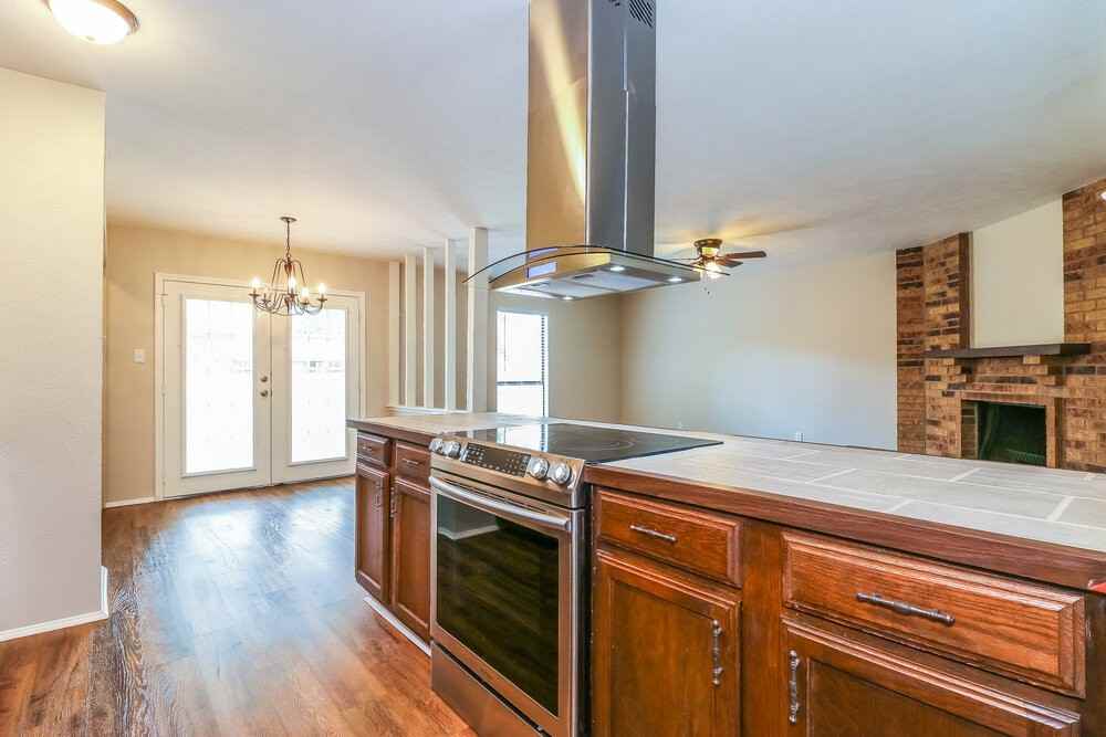 3805 Bee Tree Ln - Photo 7 of 15