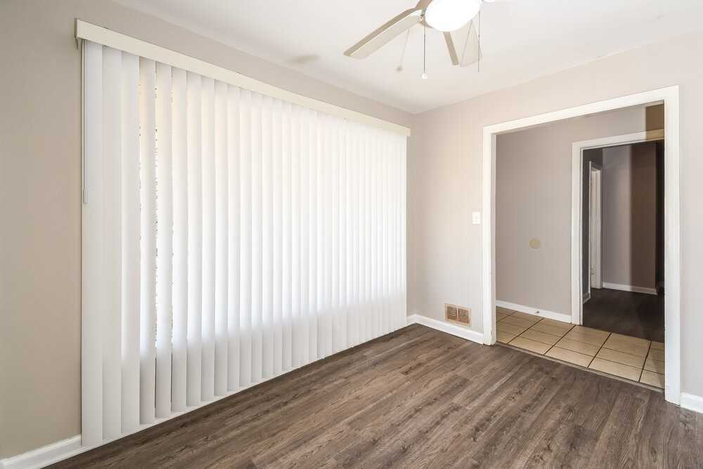 1642 Pine Cir - Photo 5 of 16