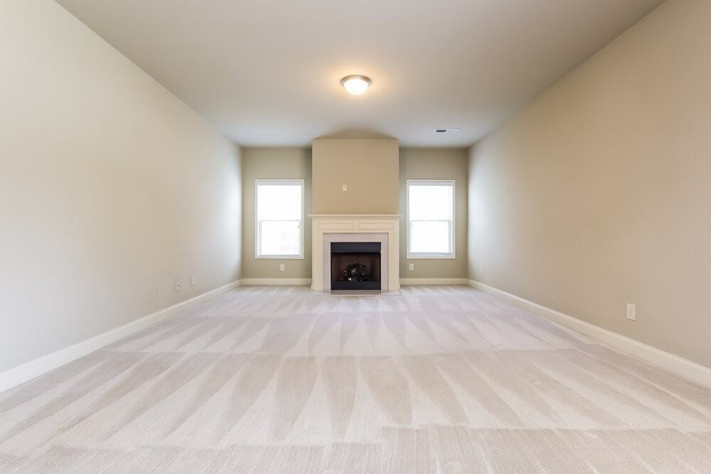 1415 Kilchis Falls Way - Photo 2 of 15