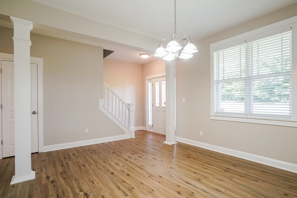 200 Collinsworth Dr - Photo 7 of 17