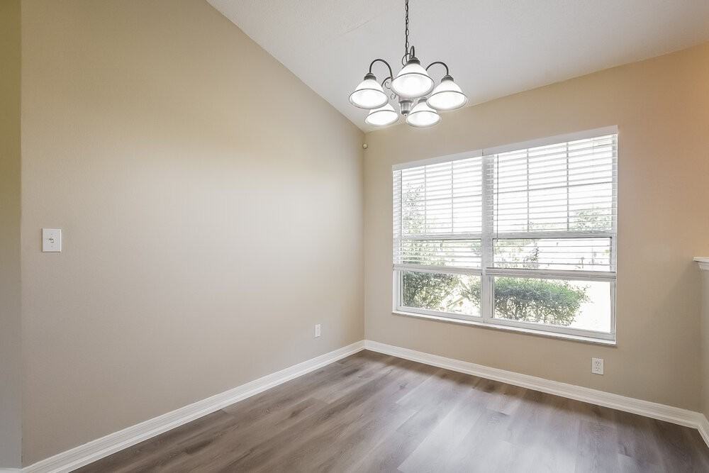 11507 Brandiwine Ct - Photo 5 of 16