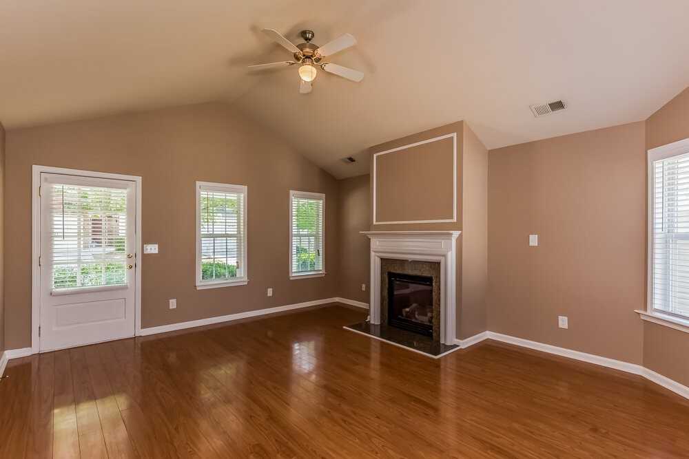164 Highland Falls Dr - Photo 3 of 27