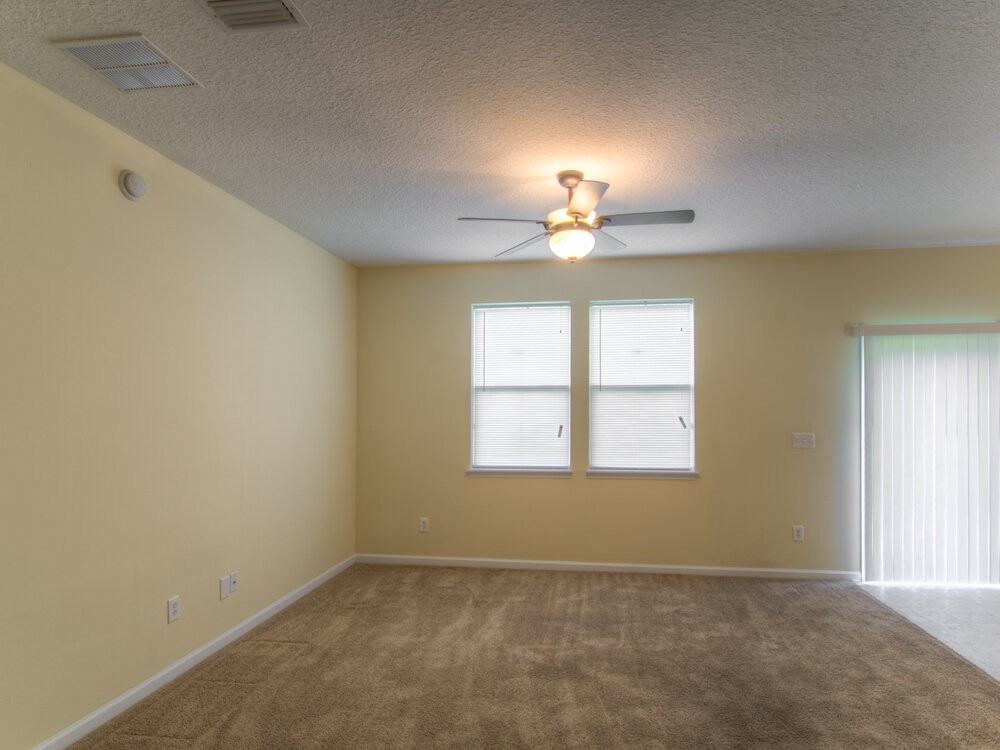 2509 Victoria Point Dr - Photo 3 of 17