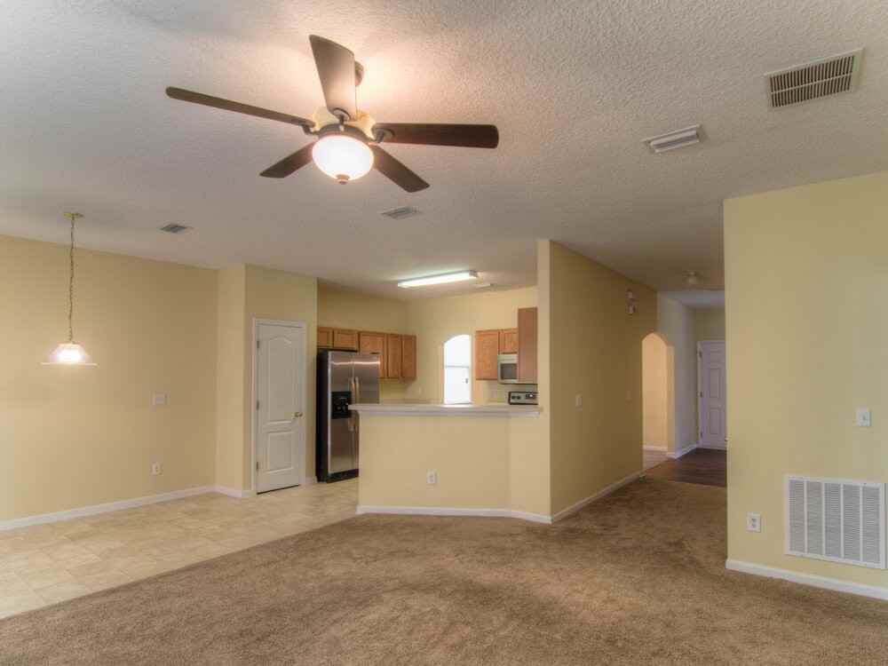 2509 Victoria Point Dr - Photo 6 of 17