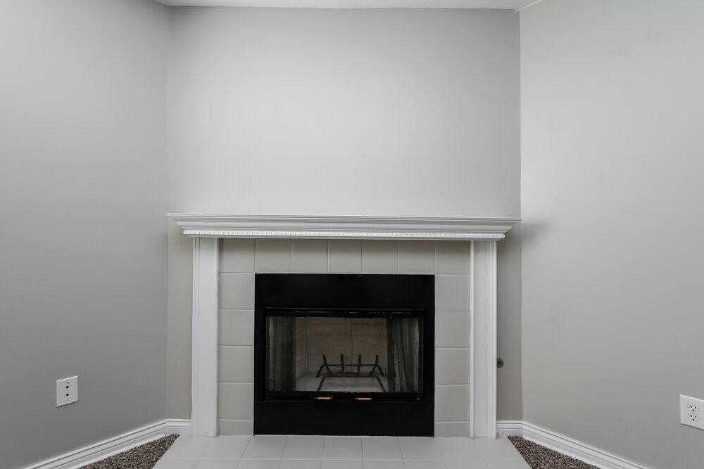 1802 Turning Leaf Dr - Photo 3 of 15