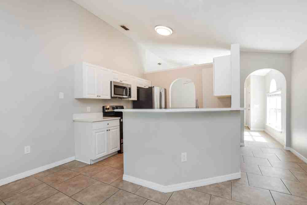 7741 Fort Sumter Dr - Photo 7 of 16
