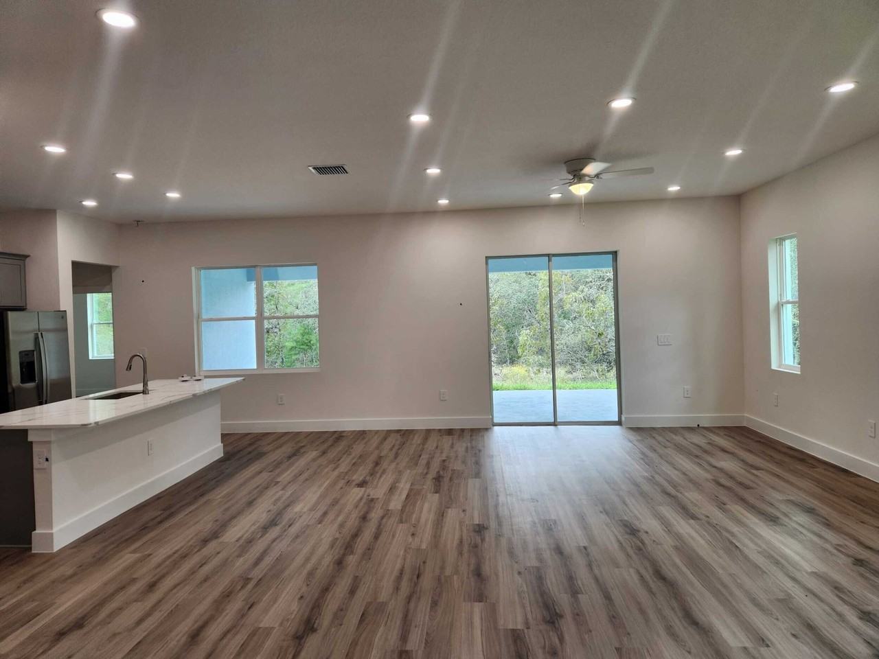 49 Lone Pine Street - Photo 3 of 24
