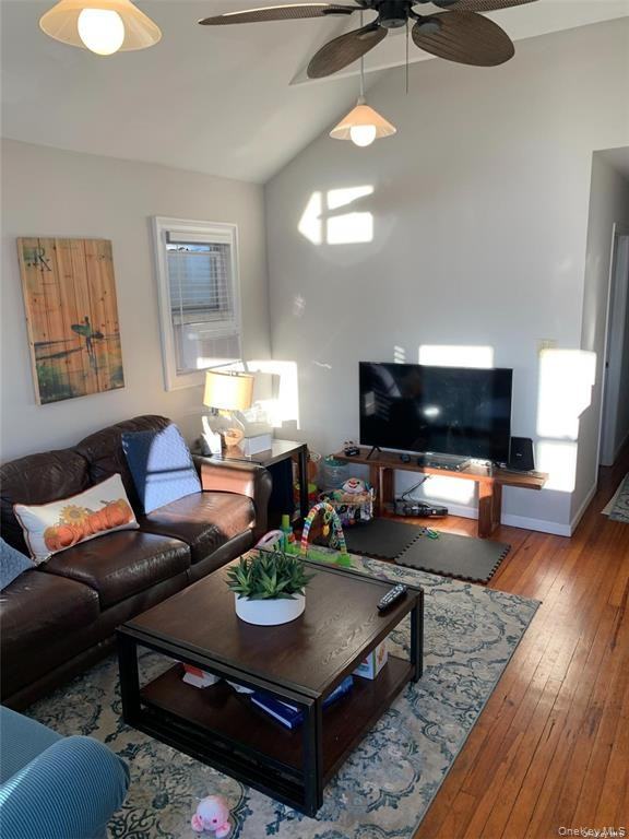 70 Kentucky Street - Photo 2 of 6