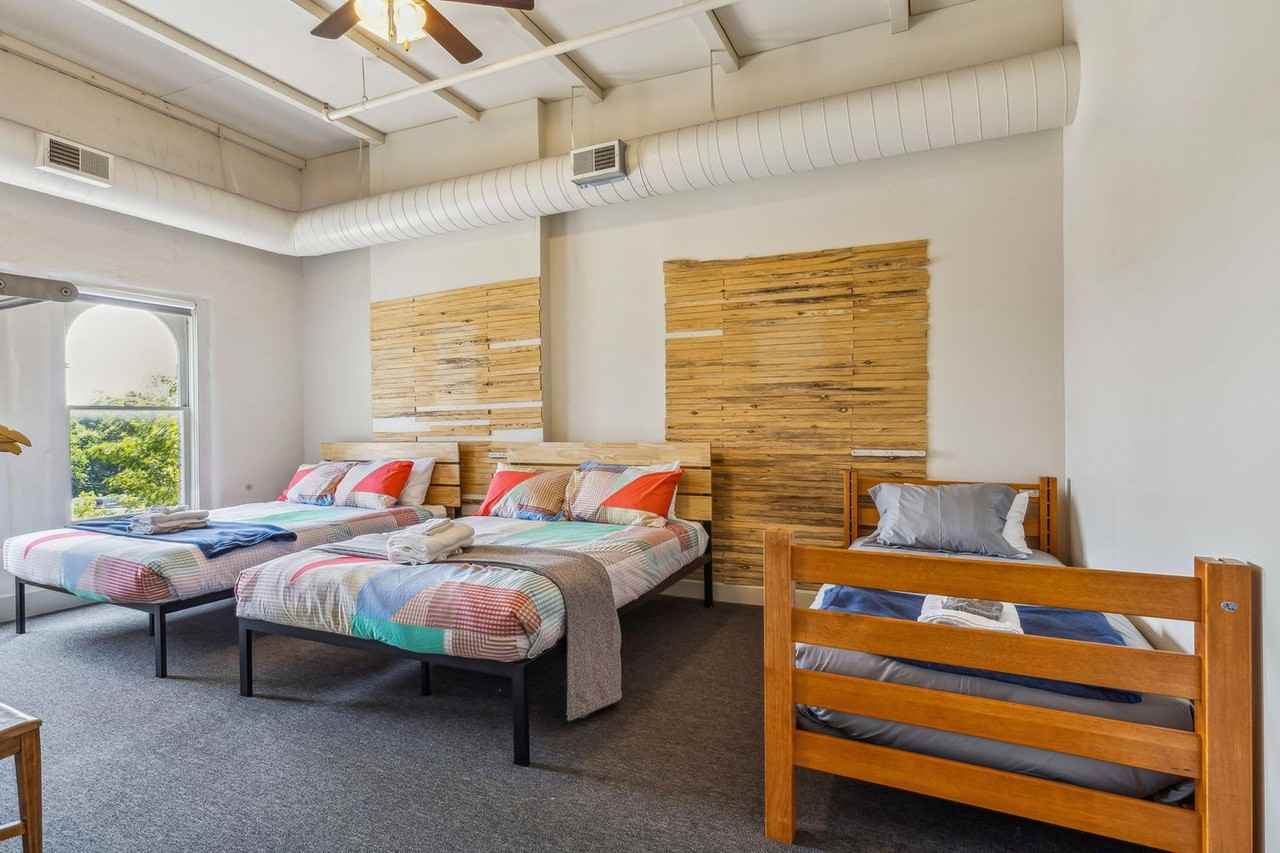 2078 West 25th Street - Photo 3 of 41