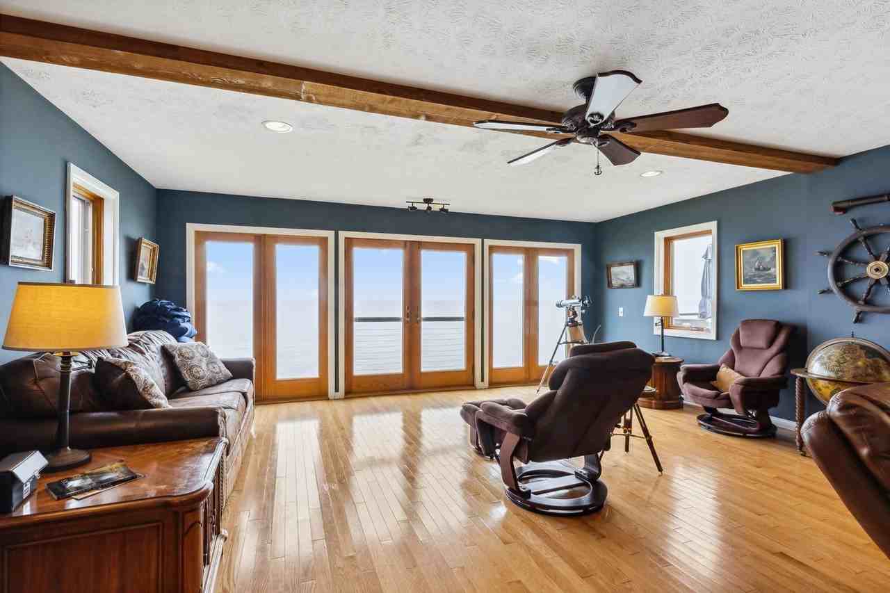 4433 Lake Rd E #1593875P - Photo 4 of 49