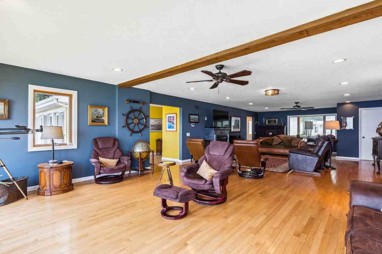 4433 Lake Rd E #1593875P - Photo 6 of 49
