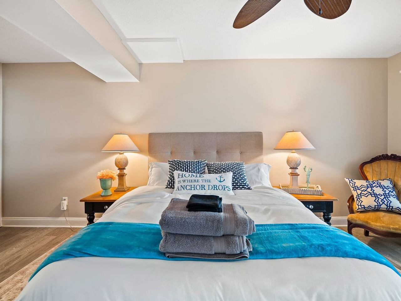 6209 Oakwood Beach Drive #1593908P - Photo 4 of 30
