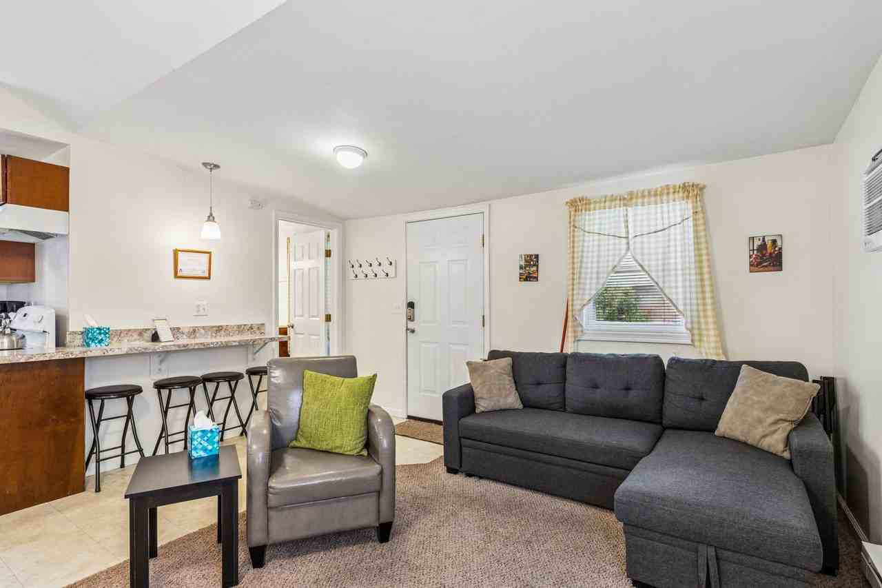 5736 Lake Road East - Photo 4 of 36