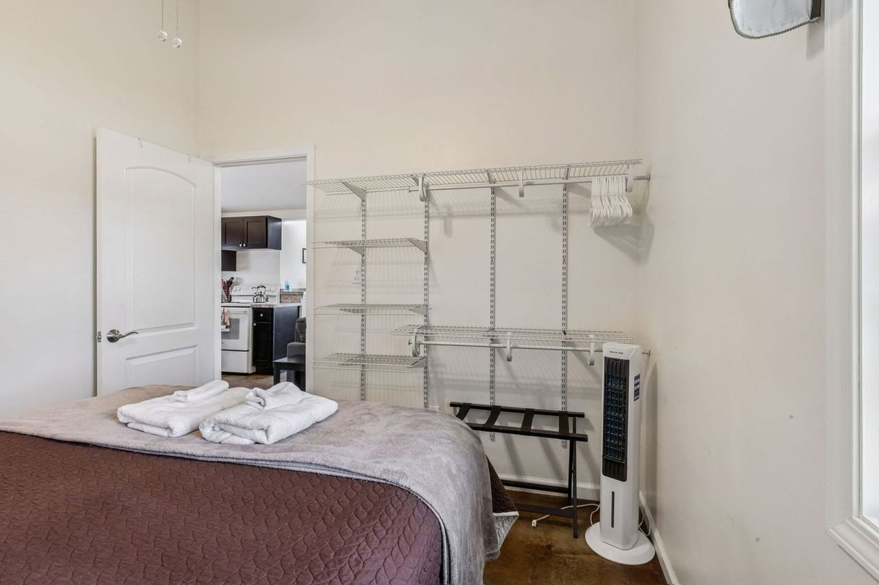 5736 Lake Road East - Photo 7 of 36
